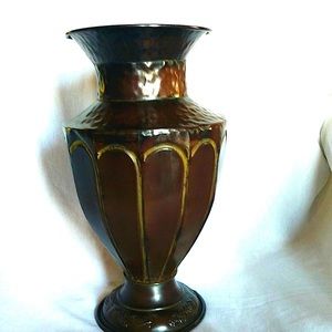 Kirkland's 14.5" Ebony rustic metal vase. Used with tag